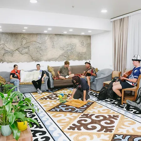 Apple Hostel Bishkek-3